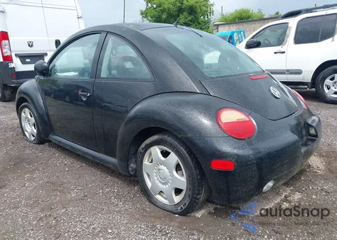 1998 Volkswagen New Beetle из США, поврежденный, VIN 3VWBB61C6WM050600
